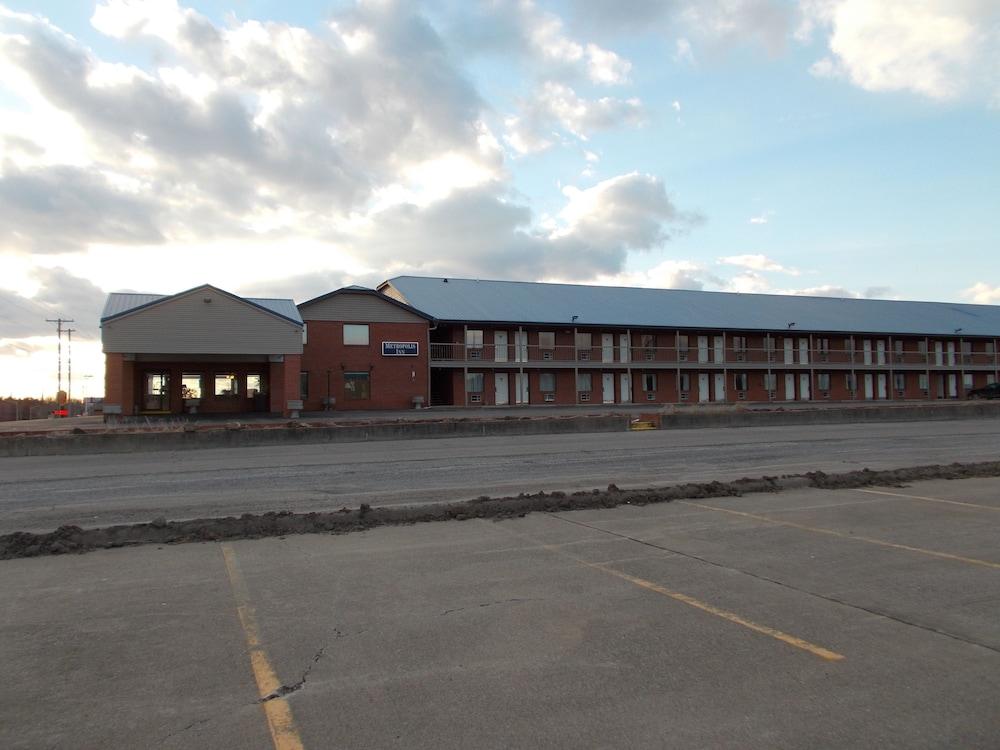 Motel 6-Metropolis, Il Экстерьер фото